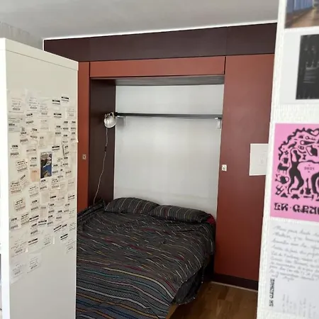 Nest 2 Steps From Canal Saint-martin * Parigi
